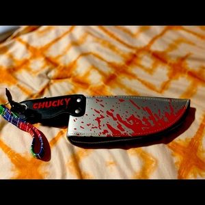 Chucky knife clutch